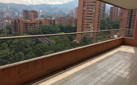 Apartamento en venta en Milla de Oro, Medellin
